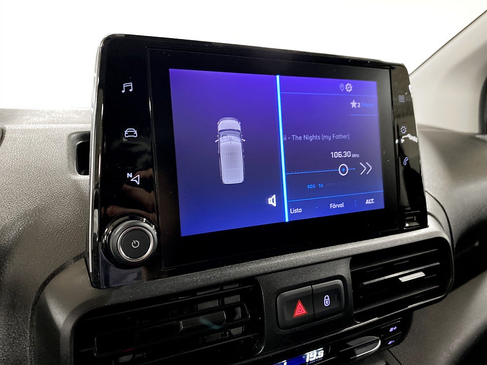 Bild på Peugeot Partner PRO+ 1.5 BHDi 130hk Aut L1 B-KAMERA DRAG