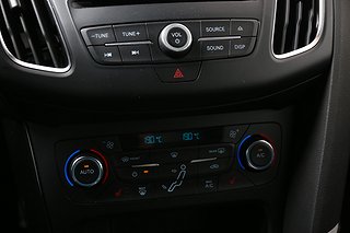 Halvkombi Ford Focus 18 av 20