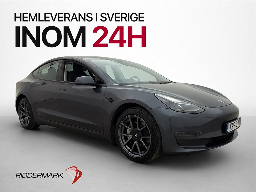 Tesla Model 3 Long Range AWD Svensksåld Autopilot MOMS