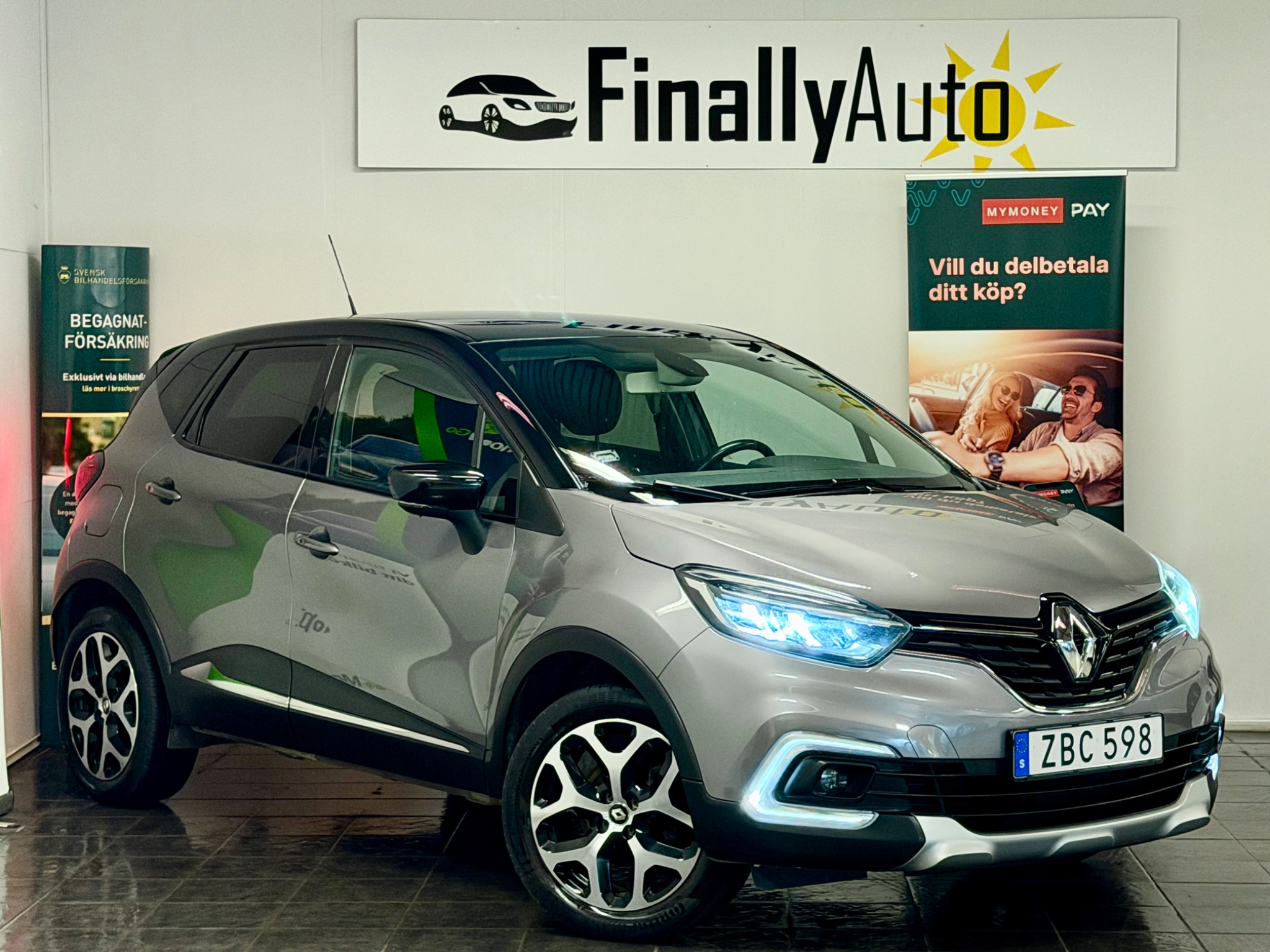 Renault Captur 2018, bild 2/37