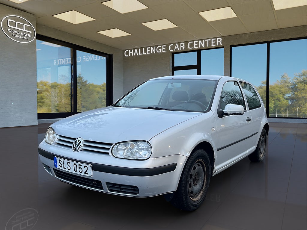 Volkswagen Golf 1.6 Trendline Euro 3 ,Årsskatt 1771 kr