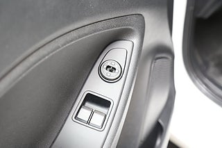 Halvkombi Hyundai i20 11 av 23
