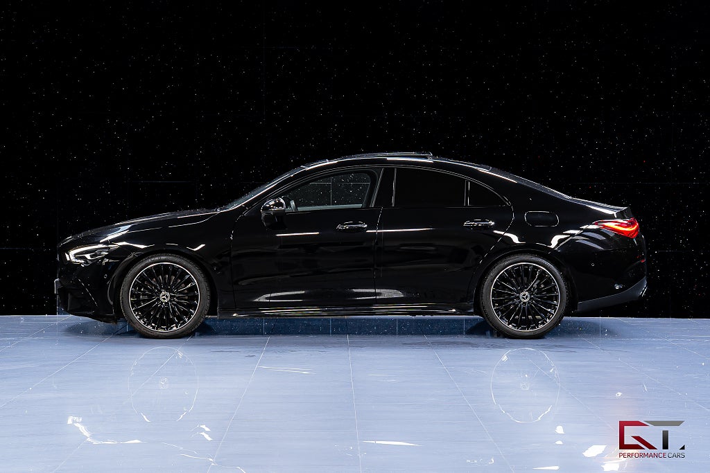 Mercedes-Benz CLA 200 AMG 2026 Pano Värmare ACC 360° Keyless Nightpackage