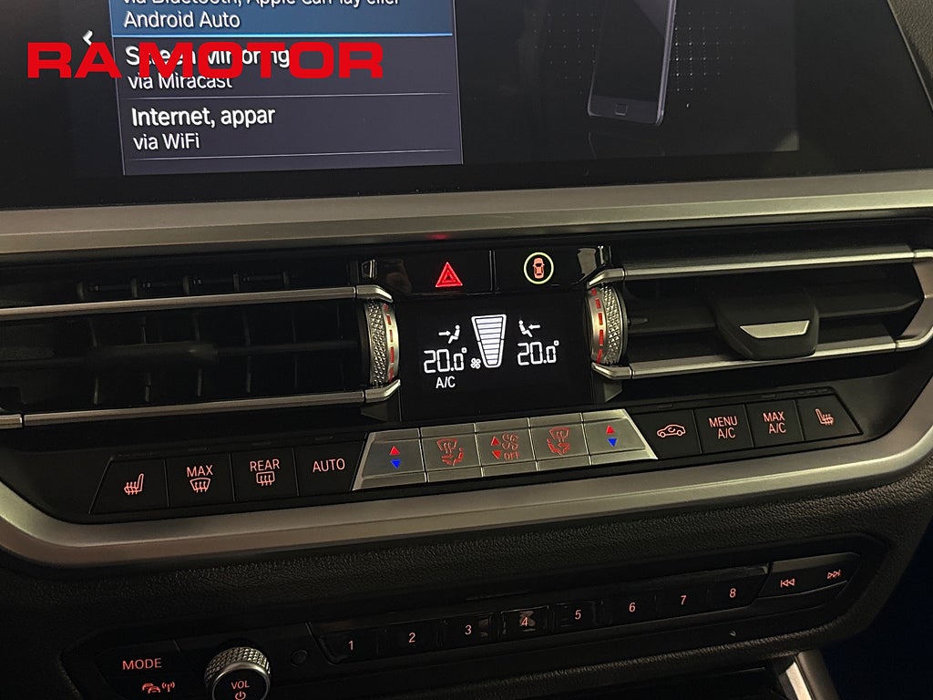 BMW 330e xDrive Touring | Sport Line | M-Ratt | P-sensorer | 2021