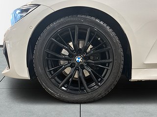 BMW 320 d xDrive Touring Aut M Sport Drag Värmare Kamera S&V