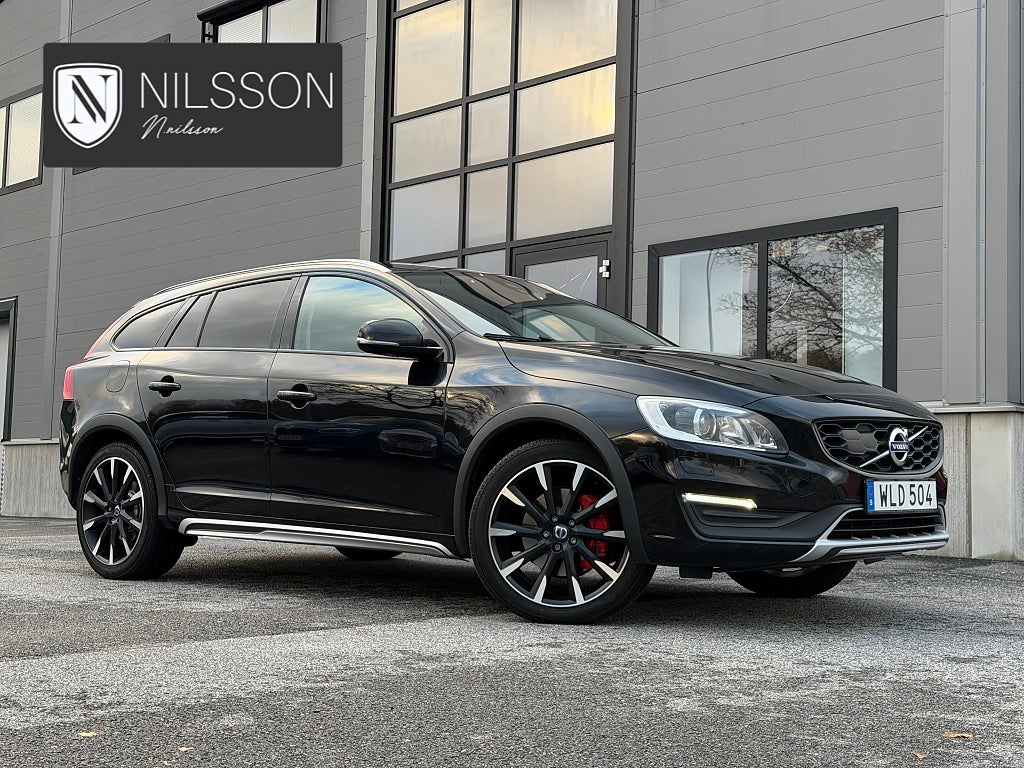 Volvo V60 Cross Country D4 5-Cyl 190hk AWD Geartronic Summum Business Advanced