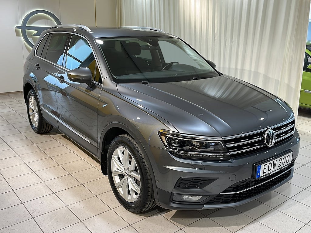 Volkswagen Tiguan 2.0 TDI 4M DSG Drag 190 Hk Nya däck.Nyservad