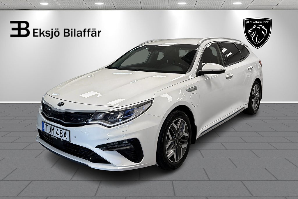 Kia Optima Sport Wagon Plug-in Hybrid *Drag