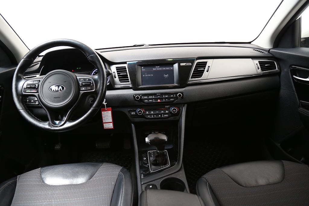 Kia Niro Hybrid 141hk Advance Plus Aut Navi Kamera 2019