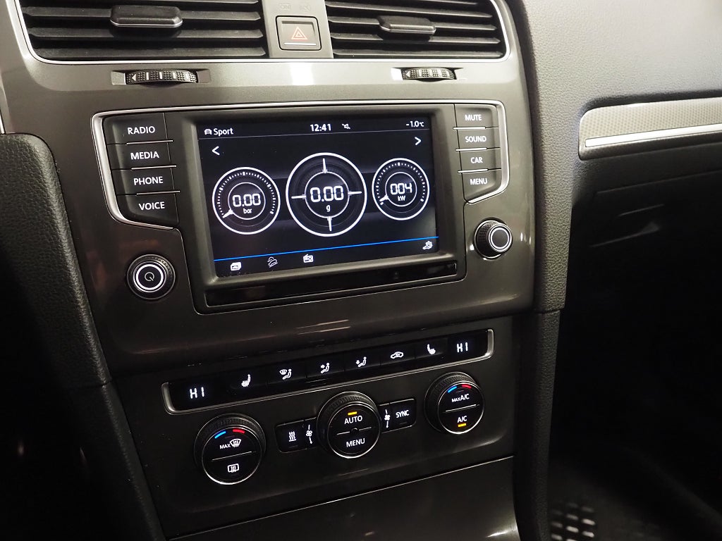 Volkswagen Golf Alltrack 1.8 TSI 180hk 4Motion |Drag|Värmare|Kamera| 2017