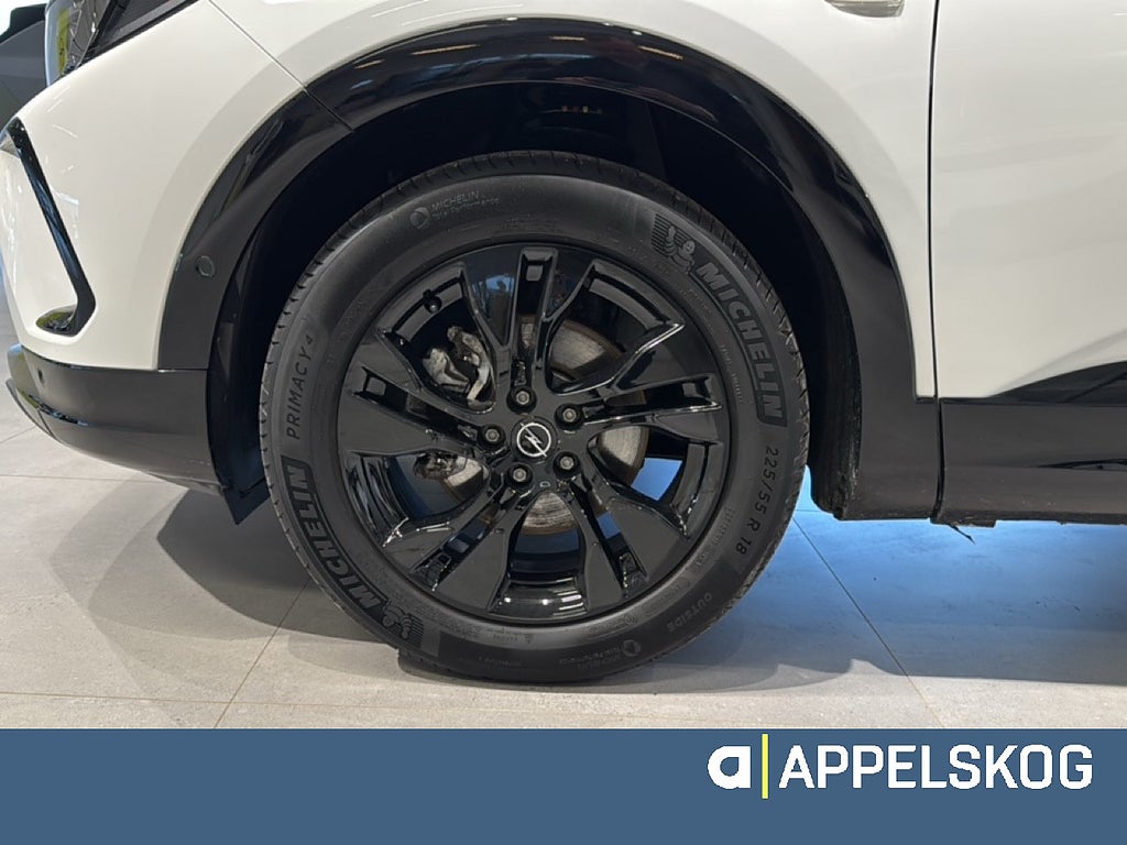 Opel Grandland GS P130 Automat |RÄNTA 3,99%|V-HJUL INGÅR| thumbnail