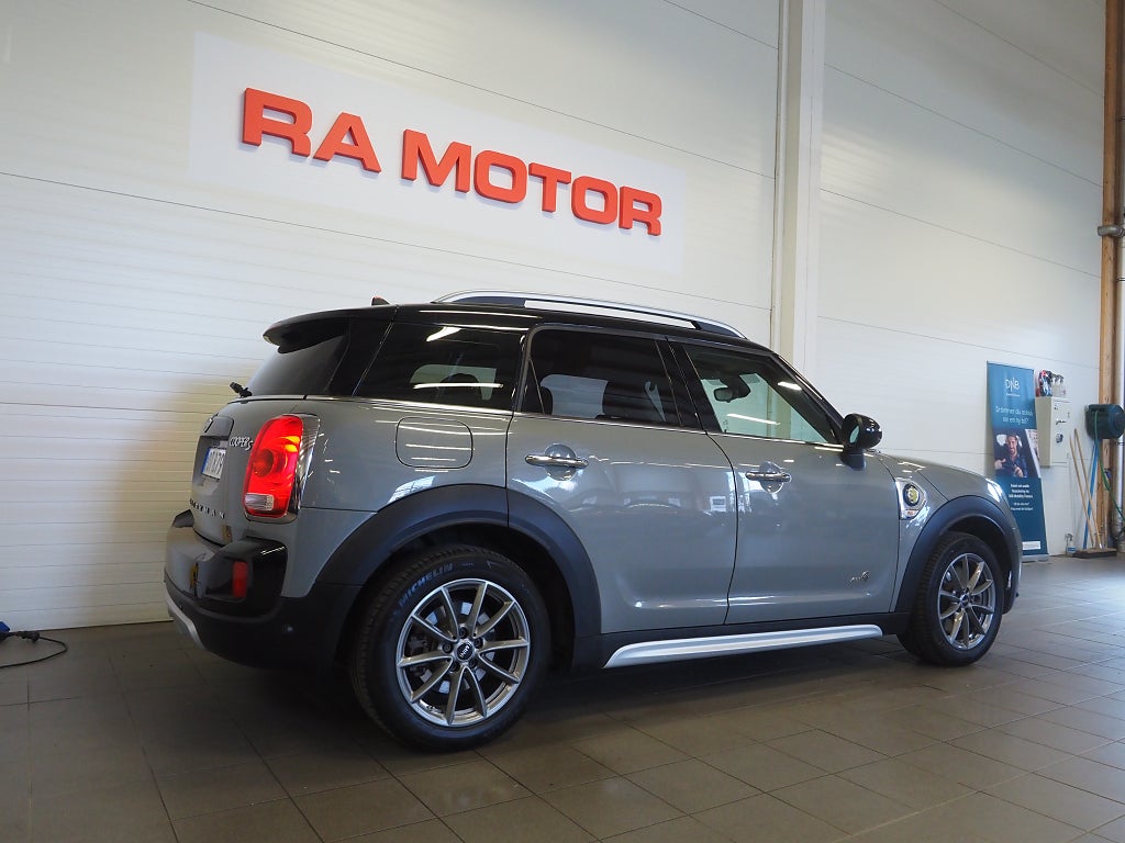 MINI Countryman Cooper SE ALL4 Countryman Pepper | P-Sen | Bluetooth 2018