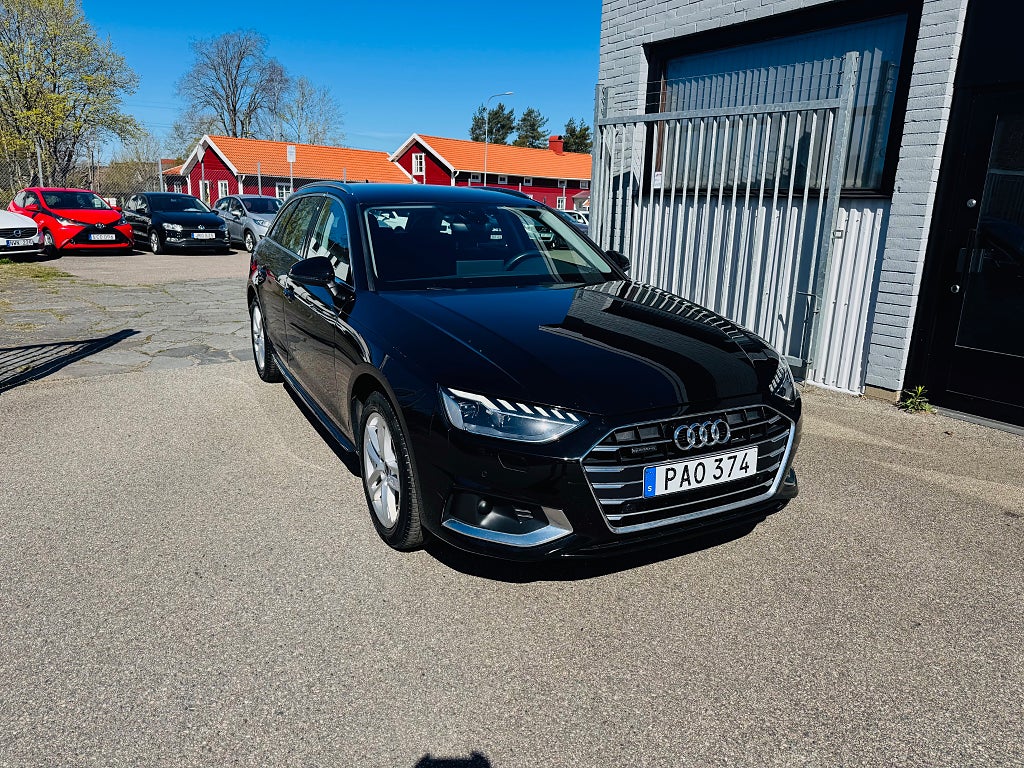 Audi A4 Avant 40 TDI 204HK QUATTRO S-TRONIC / NAVI / VÄRMARE 
