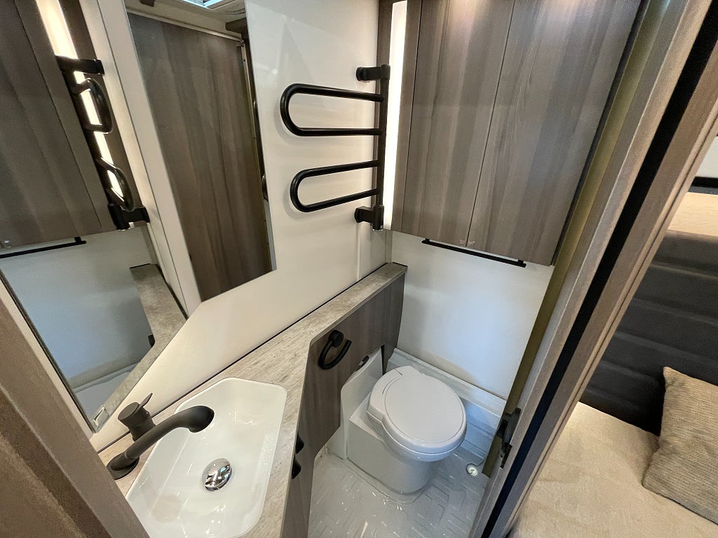 Kabe Estate 470 XL / ALDE / Resevagn / Året runt standard /  - Kabe