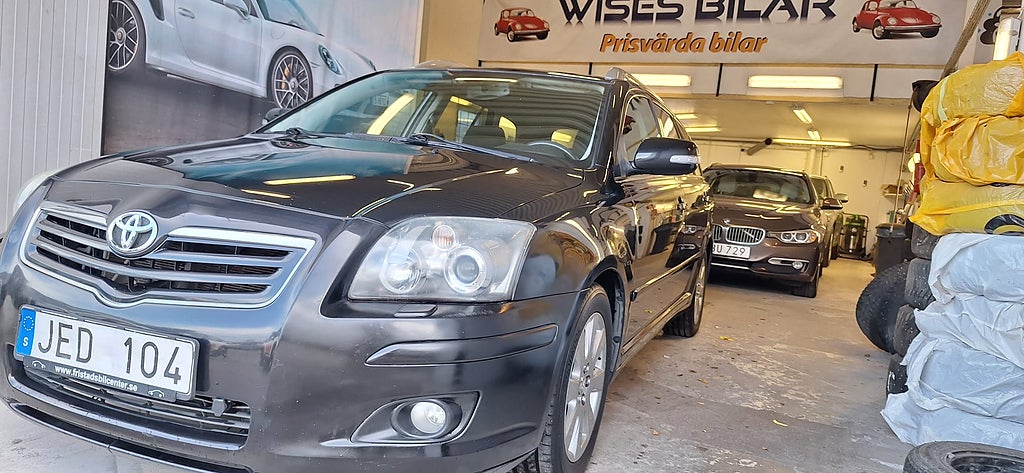 Toyota Avensis Kombi 2.0 D-4 VVT-i Euro 4