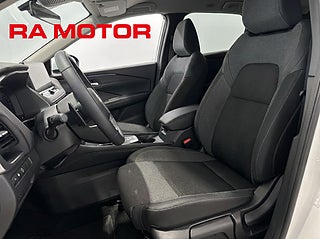 SUV Nissan Qashqai 9 av 16