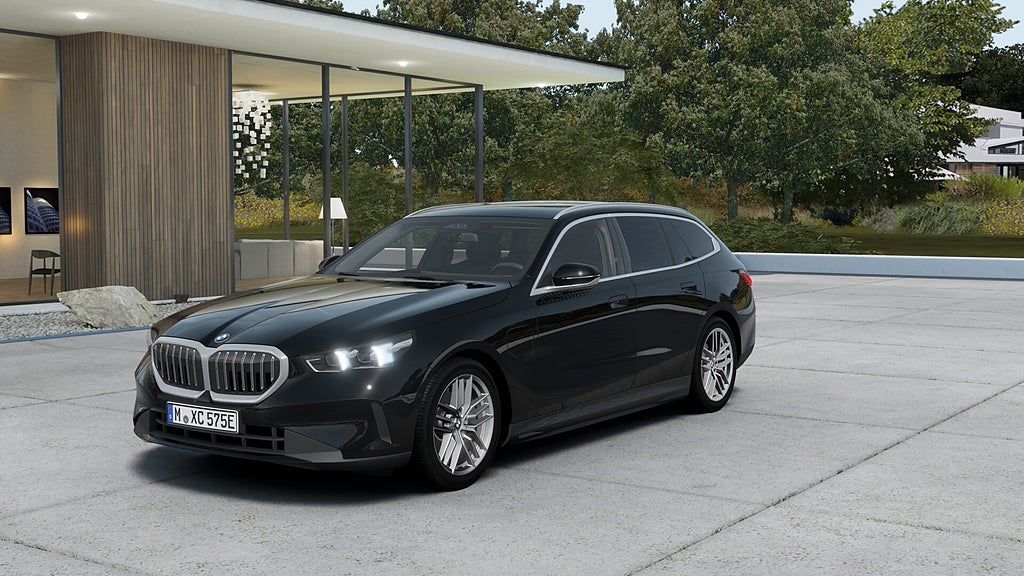 BMW 530e xDrive Touring Active Edition H/K Fartpilot Kamera Drag