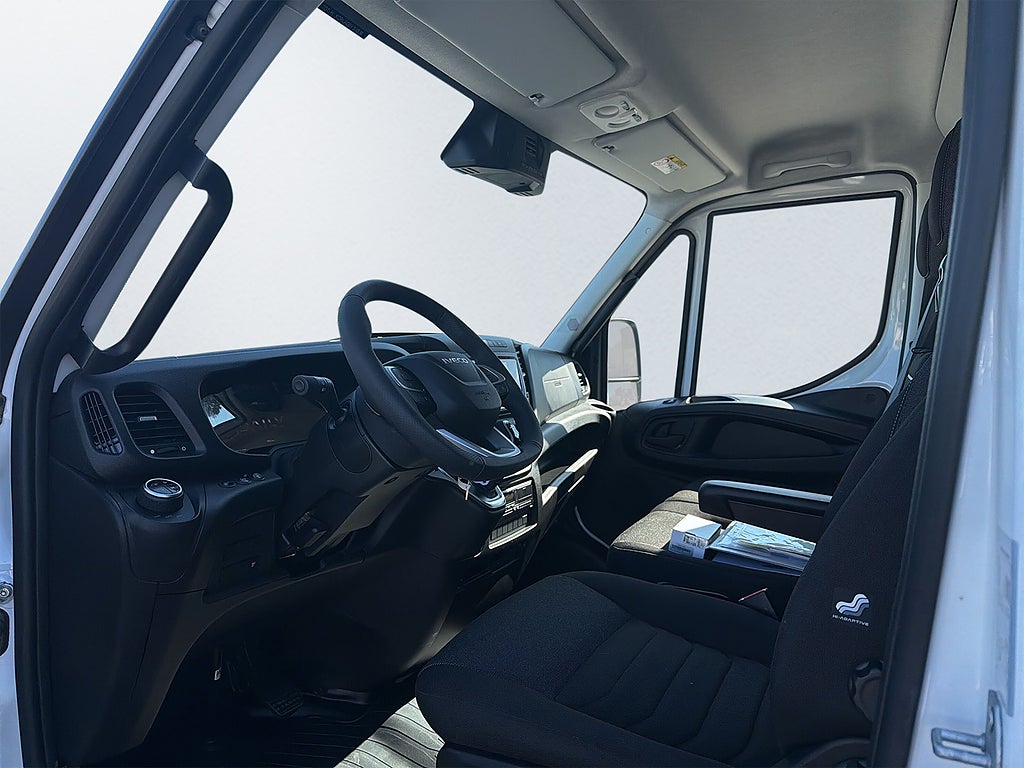 Iveco Daily 70C 18H A8 Airpro Kylbil med bakgavelhiss