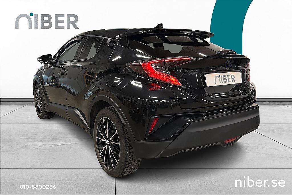 Toyota C-HR Hybrid CVT, Executive JBL, Kamera, Navi, 4,99% RÄNTA