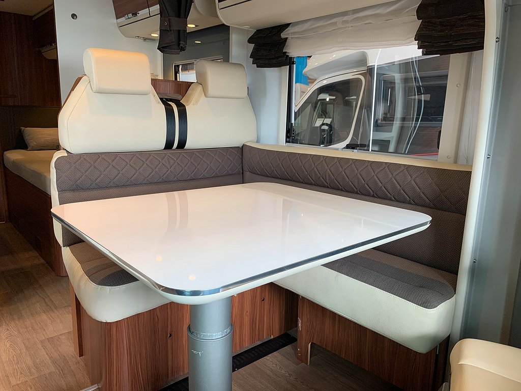 Adria Matrix Supreme 687 SLT /Automat/AC bodel/Solcell/ALDE - Adria