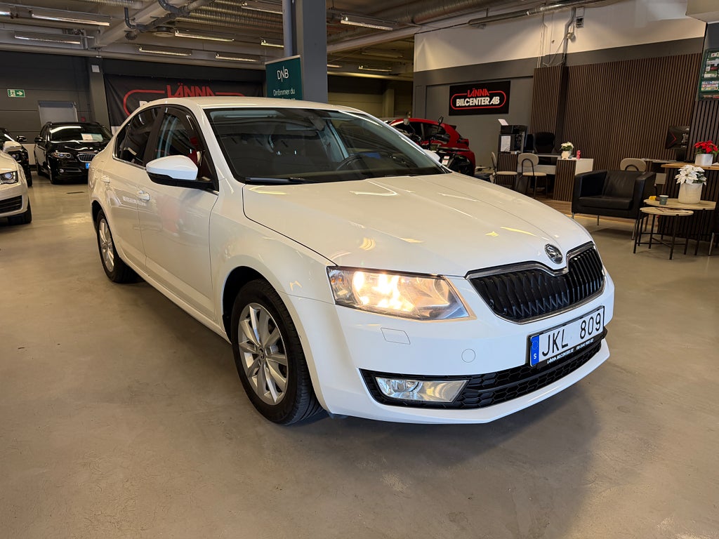Skoda Octavia 2013 - miniatyr 4