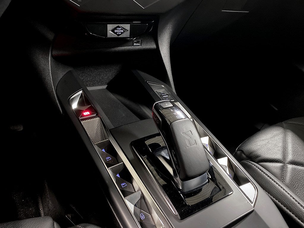 Bild på DS 3 Crossback Exclusive E-Tense 50kWh 136hk Aut - B-KAMERA, EL-STOL