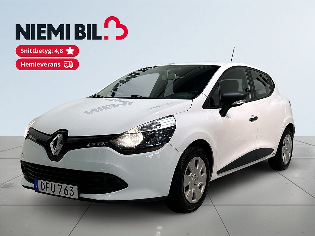 Renault Clio 1.2 73hk Kamrem bytt Farthållare S/V-hjul