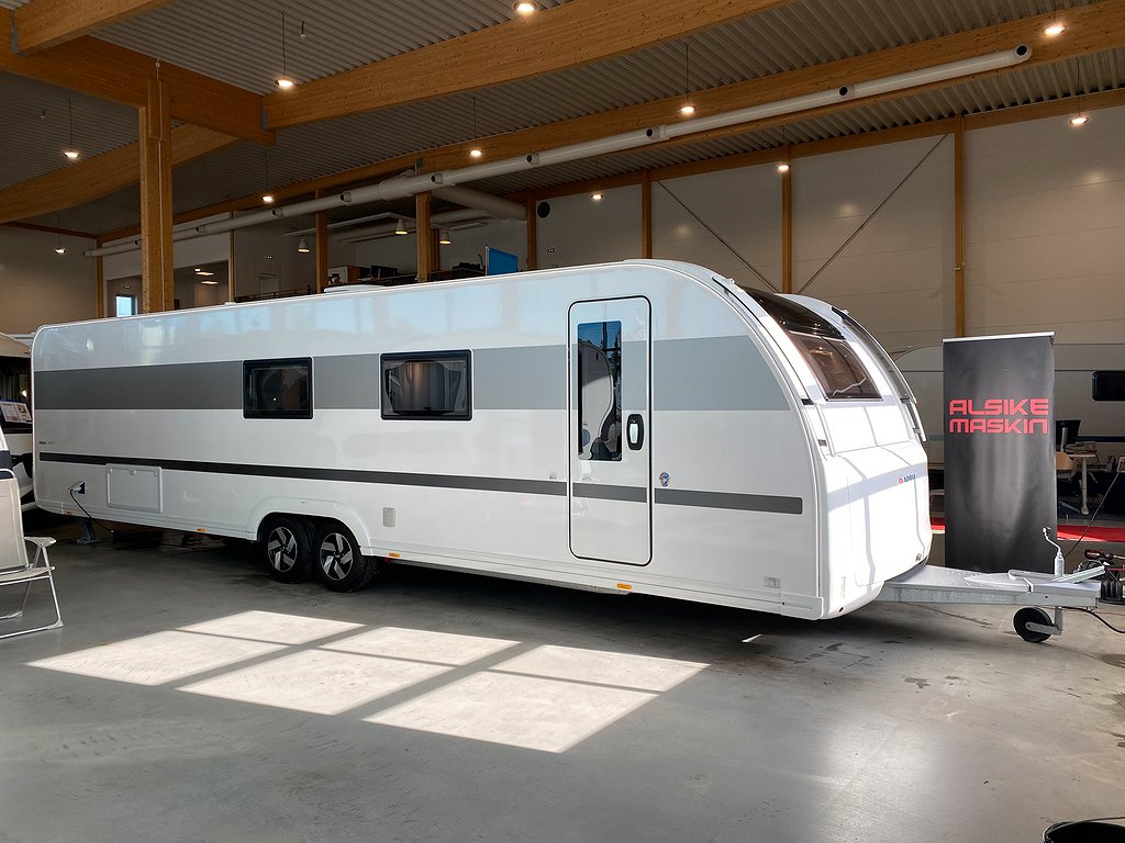 Adria Alpina 903 HT  Solcell/AC/Barnkammarvagn/Moms 