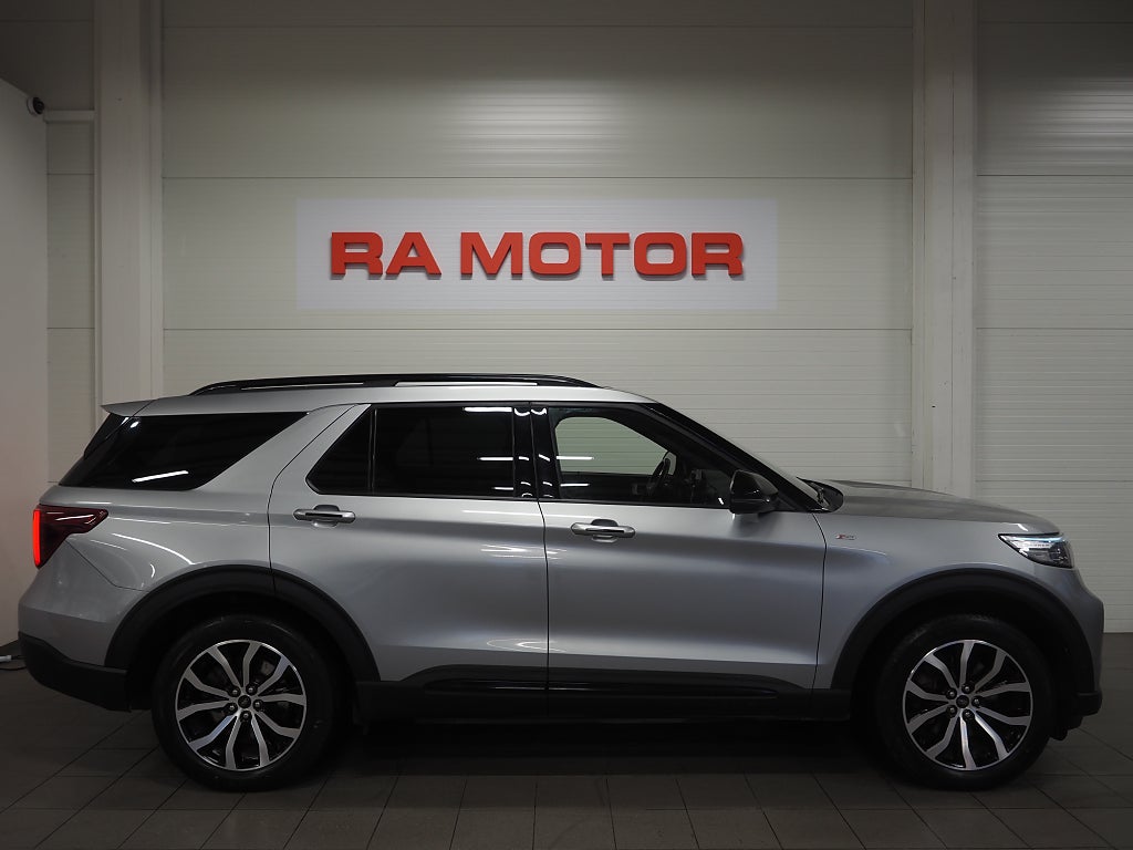 Ford Explorer Plug-In Hybrid ST-Line 360 B&O Drag Navi Skinn