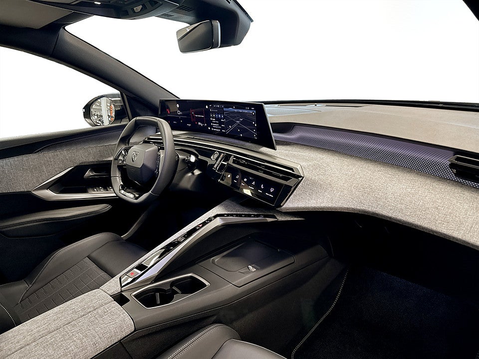 Bild på Peugeot 5008 GT Hybrid 145hk Aut KAMPANJ BRÄNSLE INGÅR