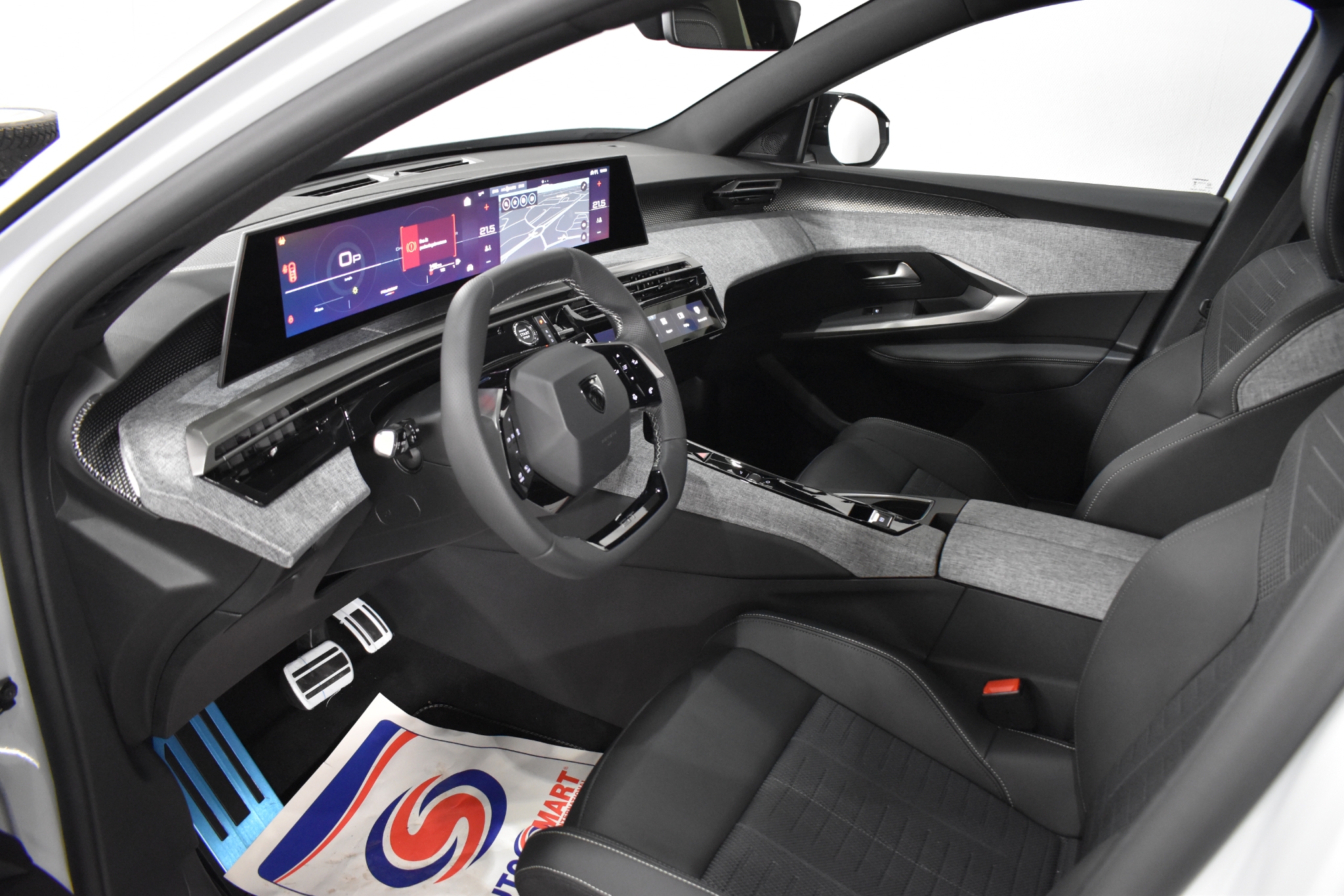 Peugeot e-5008 GT Automat 7 Sits 2026, bild 5/10
