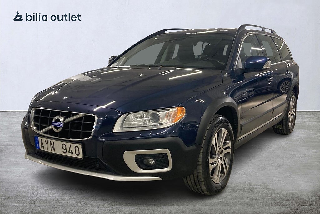 Volvo XC70 D4 AWD Momentum DE Taklucka / Navi / VOC / Keyless