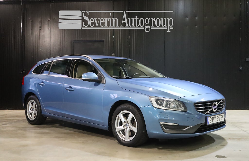 Volvo V60 D4 AWD (181hk) Aut / 2-äg / Navi
