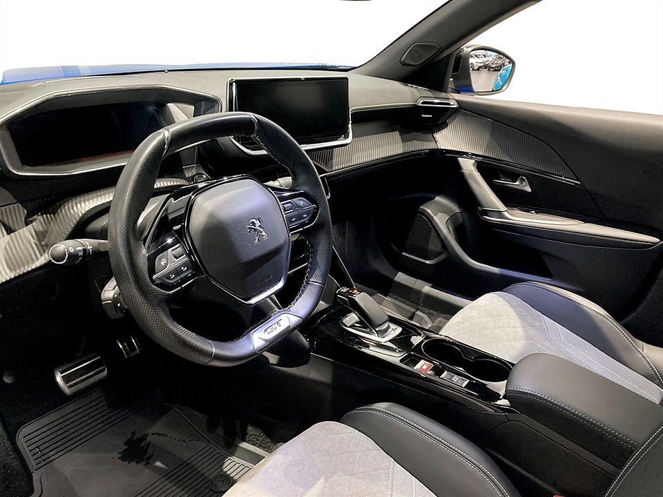Bild på Peugeot E-2008 GT 50kWh 136hk Aut - B-KAMERA, CARPLAY