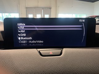 SUV Mazda CX-60 12 av 24