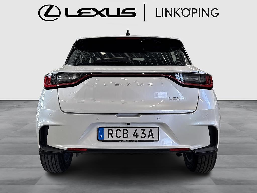 Lexus LBX 2025 - miniatyr 4