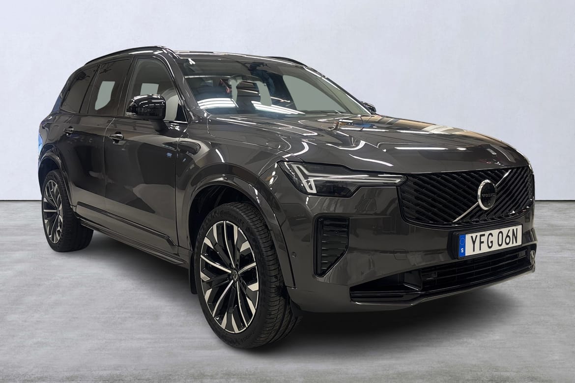 Volvo XC90 T8 Ultra Dark 2026, photo 6/10