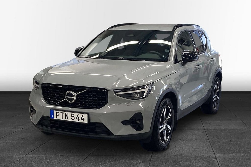 Volvo XC40 B3 FWD Bensin Plus Dark