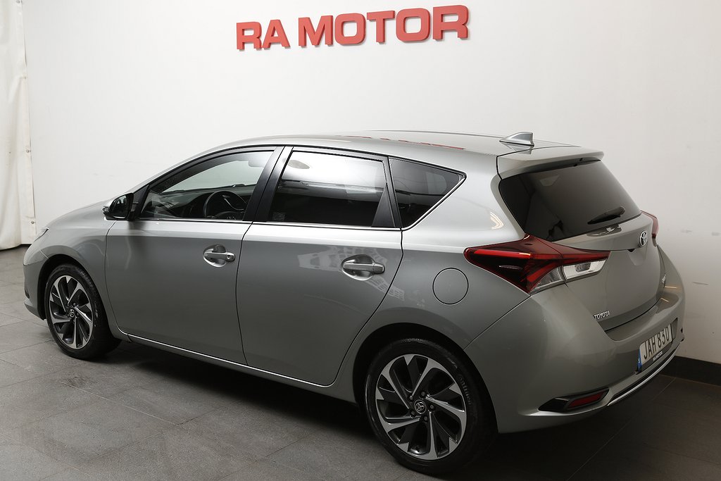 Toyota Auris 1,2 Turbo Active Plus Comfortpaket 5D 2015