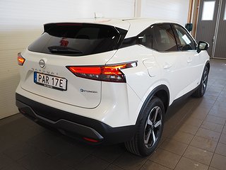 SUV Nissan Qashqai 6 av 21