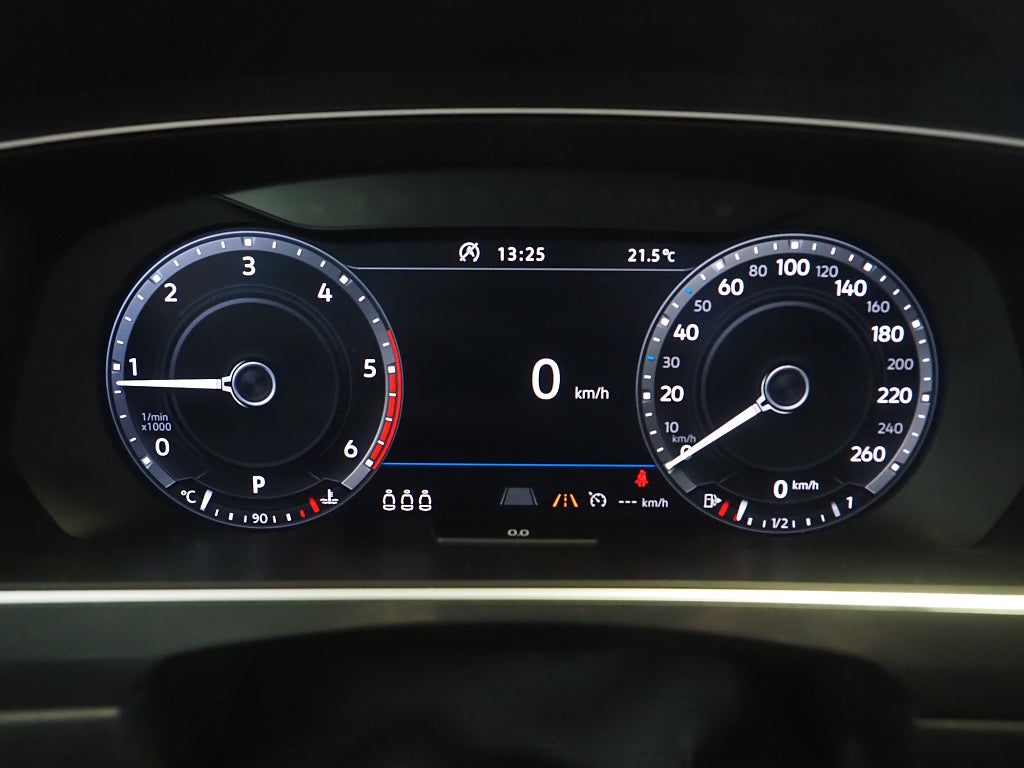 Volkswagen Tiguan TDI 190hk GT 4M R-Line | D-värm | Drag | Cockpit |