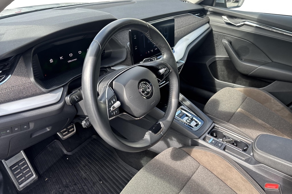 Skoda Octavia 2023, bild 5/10