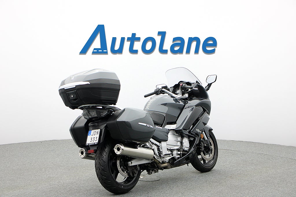 Yamaha FJR1300A* ABS Cruise Control Värmde handtag Nyservad*
