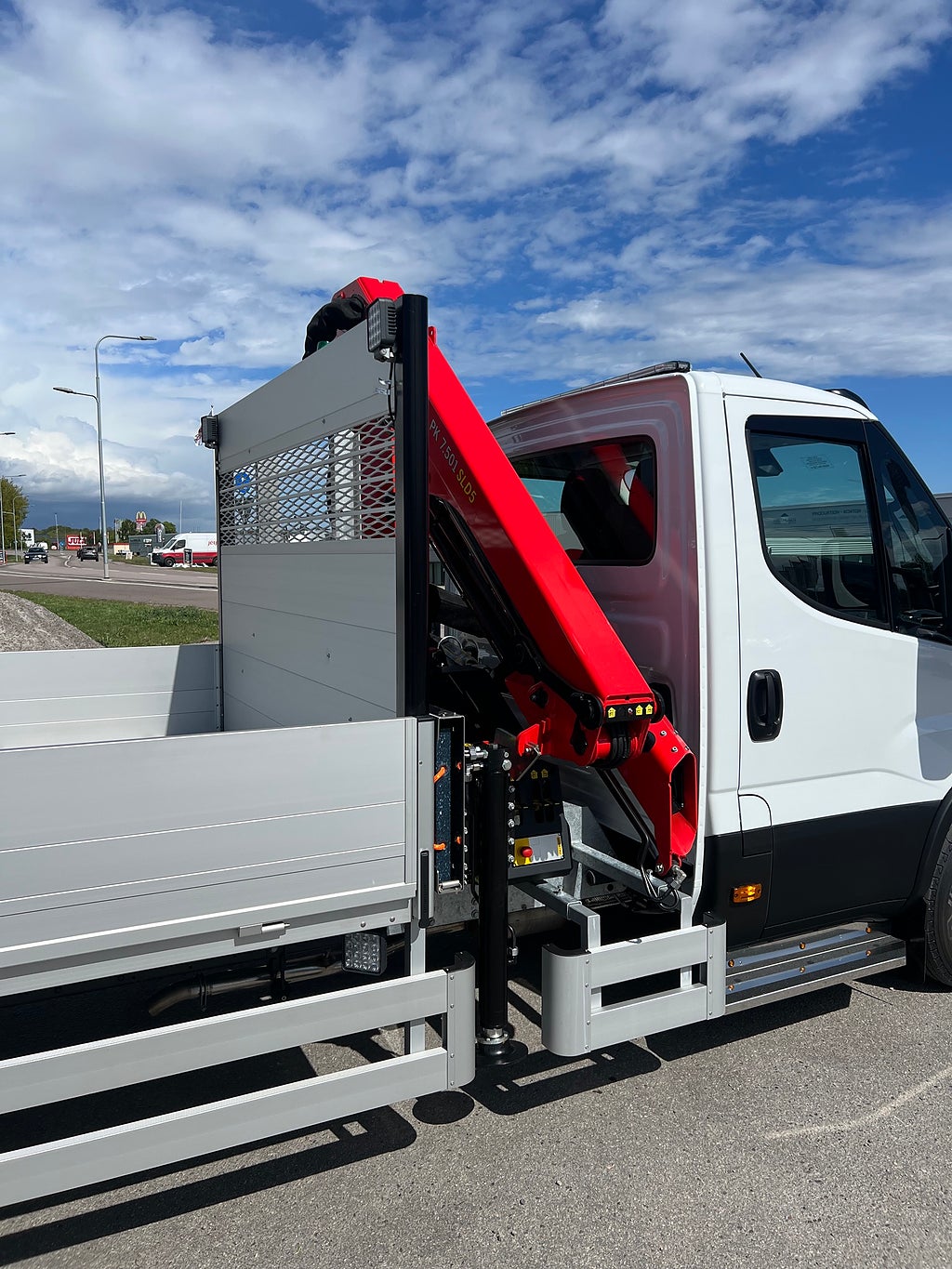 Iveco Daily 72C18 A8 Kranbil Palfinger Kran Fullutrustad