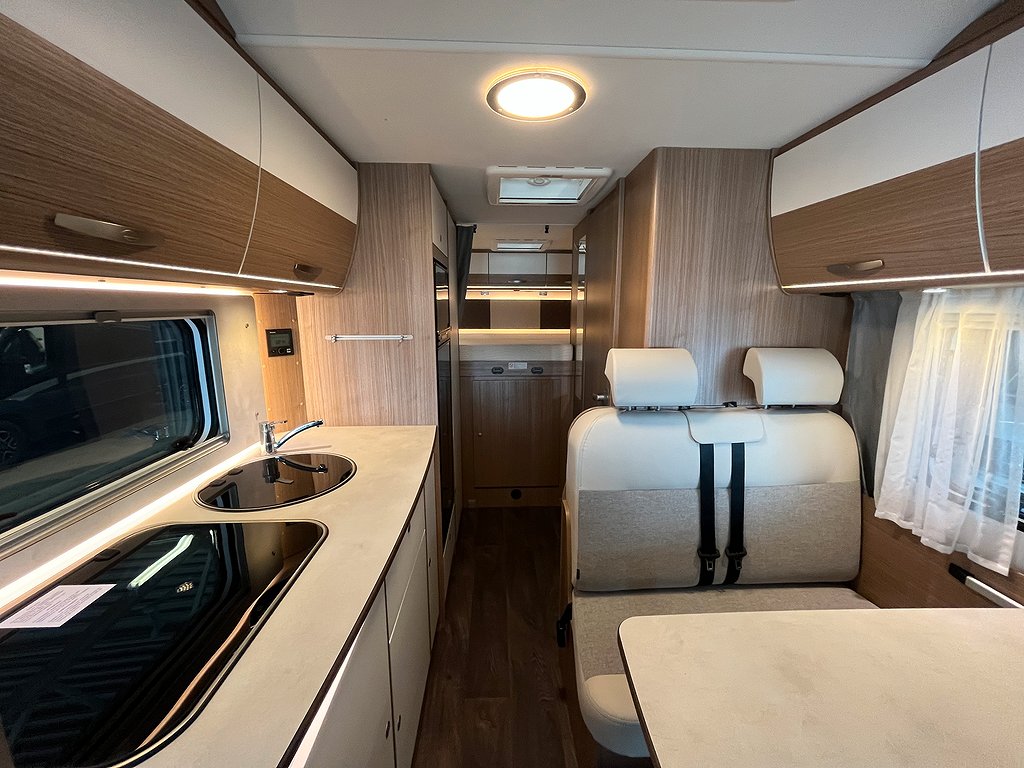 Carado A 464 B-kort / 6 bältade / 6 Sovplatser /4995kr/mån - Carado
