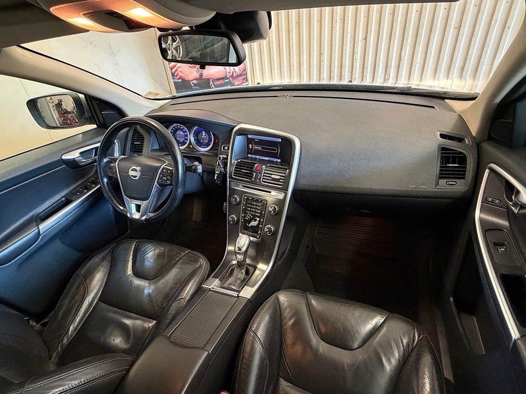 Volvo XC60 D4 AWD Geartronic R-Design Euro 5