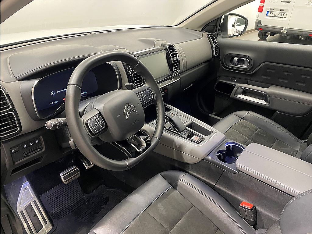 Bild på Citroën C5 Shine Exclusive PHEV 225hk - PANORAMA