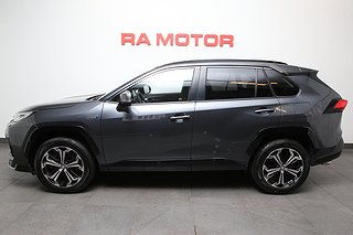 SUV Suzuki Across 3 av 26