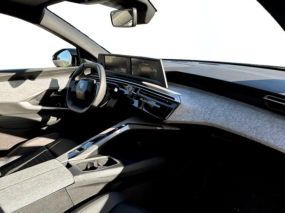 Bild på Peugeot 3008 Allure Hybrid 145hk Aut B-KAMERA CARPLAY