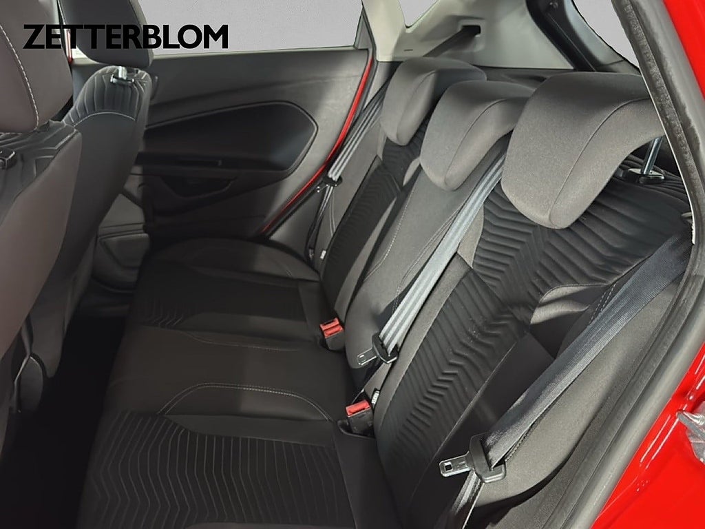 Kombi Ford Fiesta 9 av 19